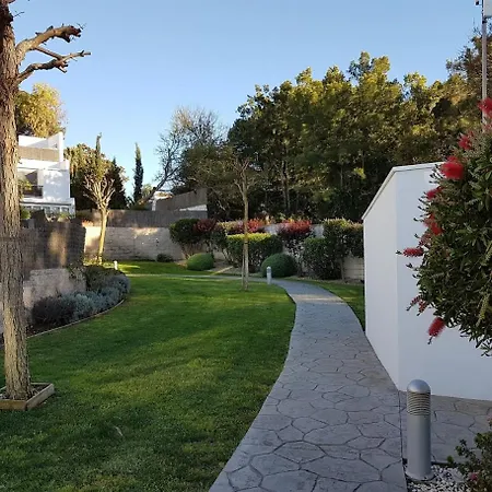 Casa Mikele Holiday home *
